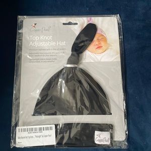 NWT: Copper Pearl Top Knot Adjustable Hat: Midnight